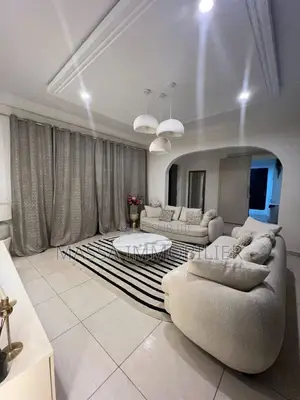 3chbre Appartement dans Massa Immobilier, Cocody à Louer
