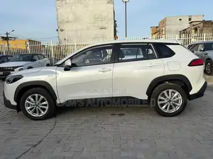 Nouveau Toyota Corolla Cross 2025 Blanc