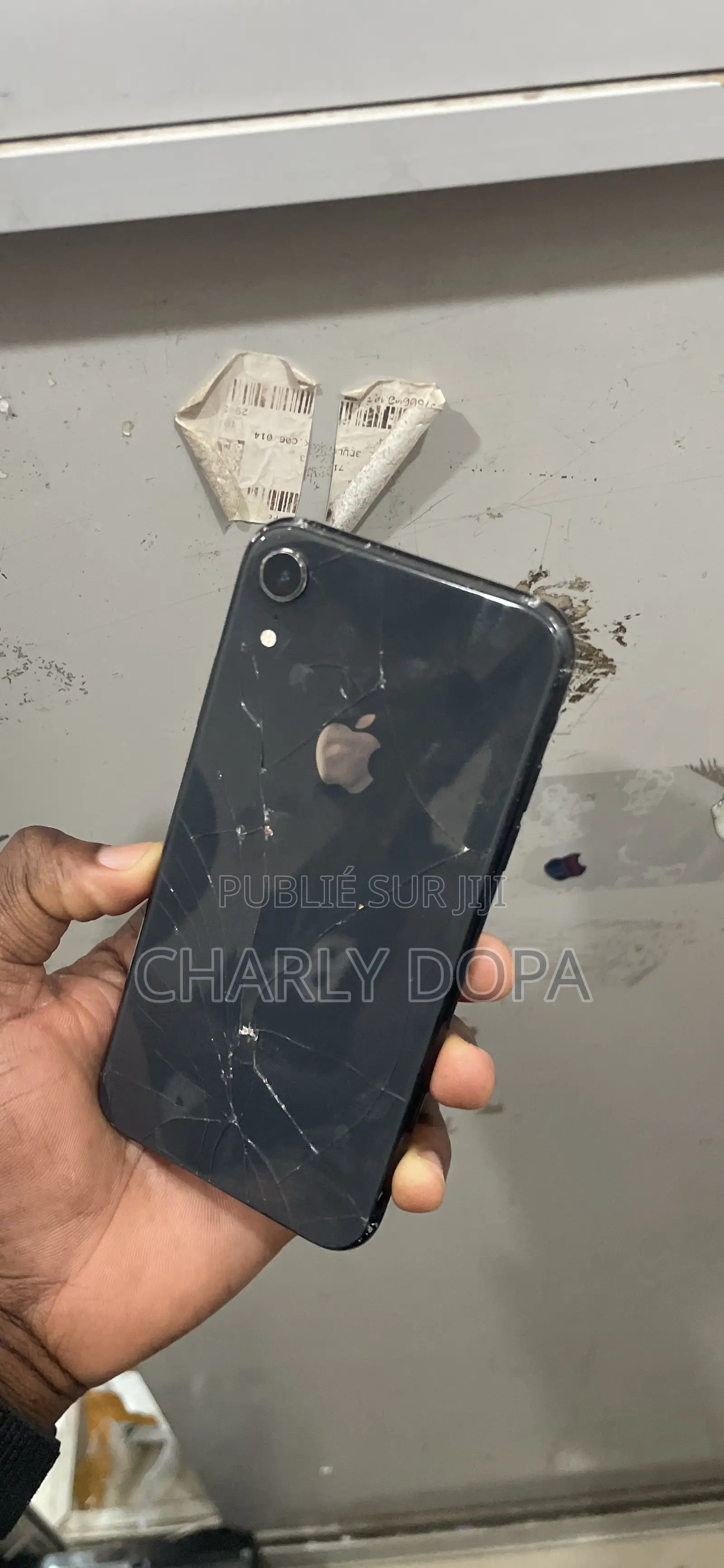 Apple iPhone XR 64 GB Noir
