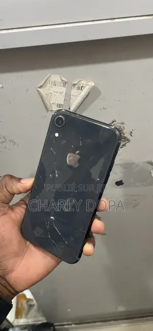 Apple iPhone XR 64 GB Noir