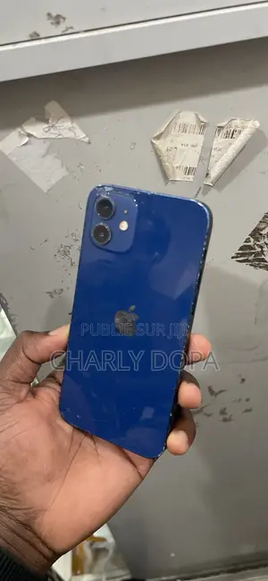 Apple iPhone 12 64 GB Bleu