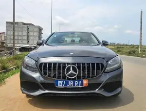 Mercedes-Benz C300 Sport 4dr AWD 4Matic Sedan (2.0L 4cyl 7A) 2015 Noir