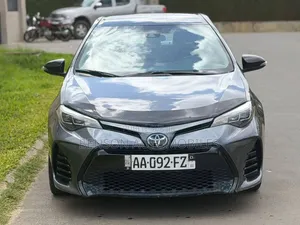 Toyota Corolla 2019 Gris