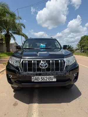 Toyota Land Cruiser Prado 2024 Noir