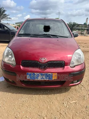 Toyota Yaris 1.0 2004 Rouge