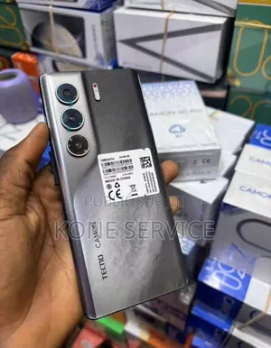 Nouveau Tecno Camon 40 256 GB Autre
