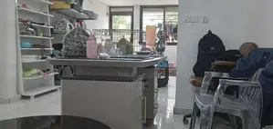 Magasin À Louer Au 2 Plateau Latrille