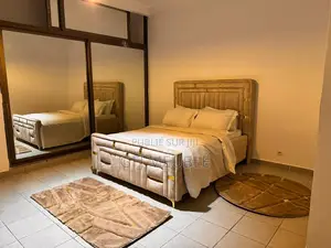 Meublé 2chbre Appartement dans Gfj Meublé, Cocody à Louer