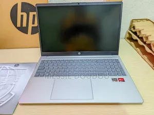 Nouveau HP ProLiant DL 20 G10 PLUS E-2314 128GB Intel Core i9 HDD 256GB