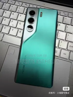Nouveau Tecno Camon 40 256 GB Vert