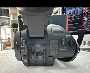 Caméscope Sony FDR Ax700