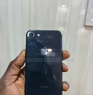 Nouveau Apple iPhone XR 64 GB Noir