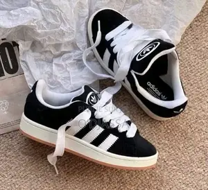 Baskets Adidas Campus 00s Noires.