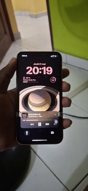 Nouveau Apple iPhone XR 64 GB Rose