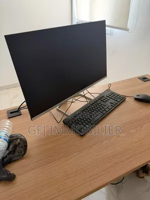 2chbre Appartement dans Francis Gweh, Cocody à Louer