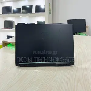 Ordinateur portable MSI Katana 15 16GB Intel Core i7 SSD 512GB