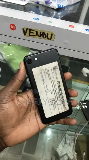Apple iPhone 7 32 GB Noir