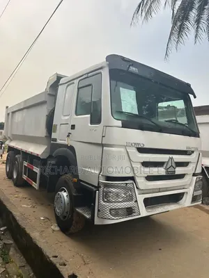 2 Bennes Howo Sinotruck Importe