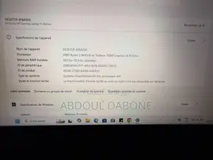 Nouveau Ordinateur portable HP Victus 15 16GB AMD Ryzen 5 SSD 1T