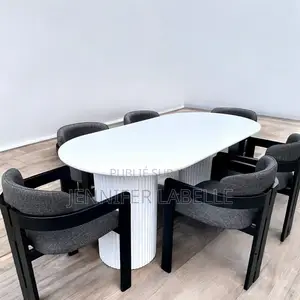 Table À Manger