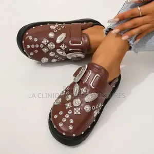 Mules Cloutées