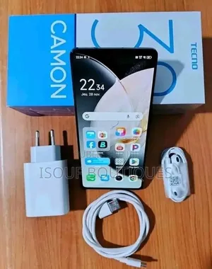 Nouveau Tecno Camon 30 256 GB Autre