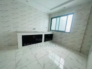2chbre Appartement dans Ismaël Coulibaly, Yopougon à Vendre