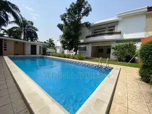 5chbre Villa dans Deux Plateaux à Louer