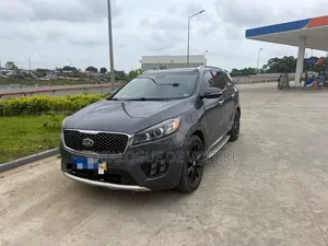 Kia Sorento 4dr SUV 2016 Noir