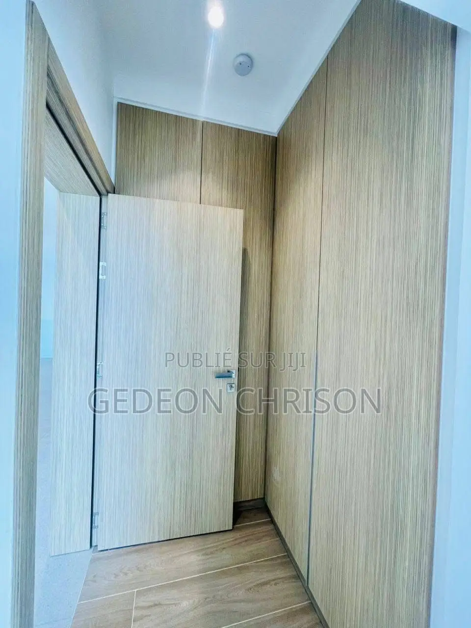 5chbre Villa dans Cocody à Louer