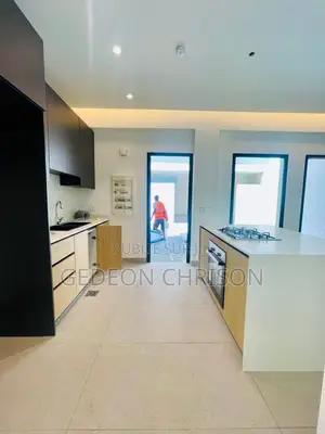5chbre Villa dans Cocody à Louer