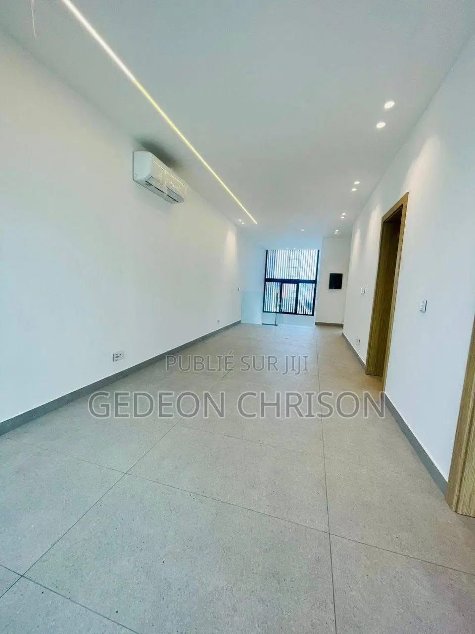 5chbre Villa dans Cocody à Louer