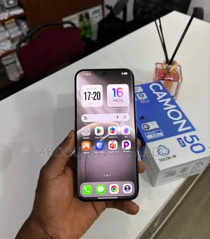 Nouveau Tecno Camon 50 Pro 256 GB Gris