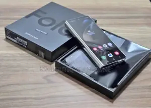 Nouveau Samsung Galaxy Z Fold4 512 GB Autre