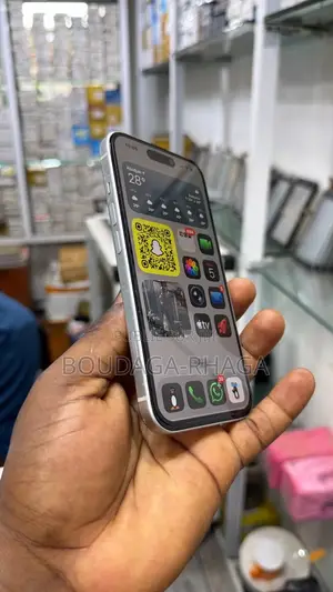 Apple iPhone 15 128 GB Vert