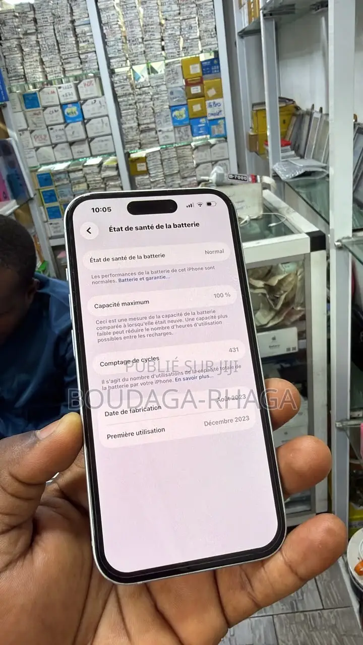 Apple iPhone 15 128 GB Vert