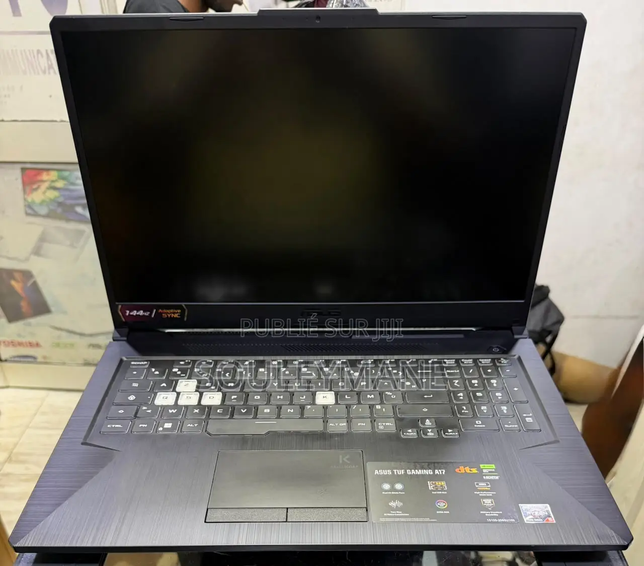 Ordinateur portable Asus TUF Gaming A17 16GB AMD Ryzen 5 SSD 512GB