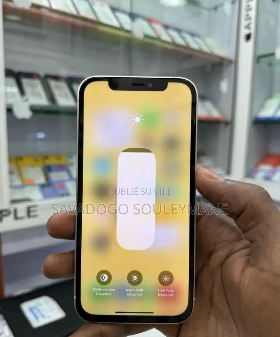 Nouveau Apple iPhone 12 128 GB Blanc