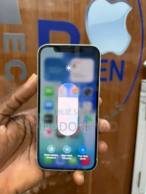 Nouveau Apple iPhone 12 128 GB Blanc