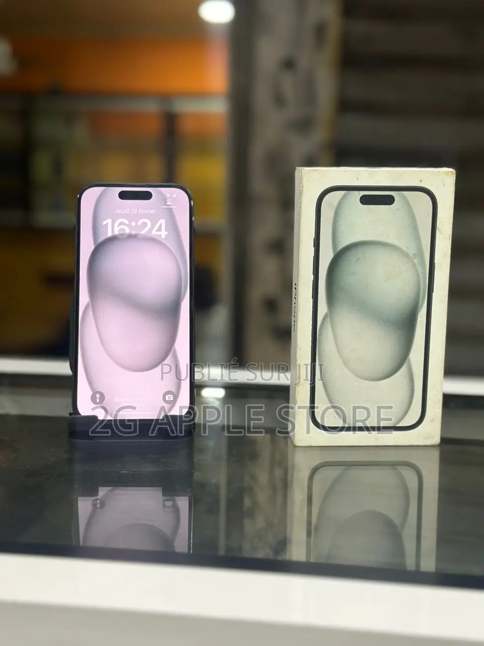 Nouveau Apple iPhone 15 128 GB Gris