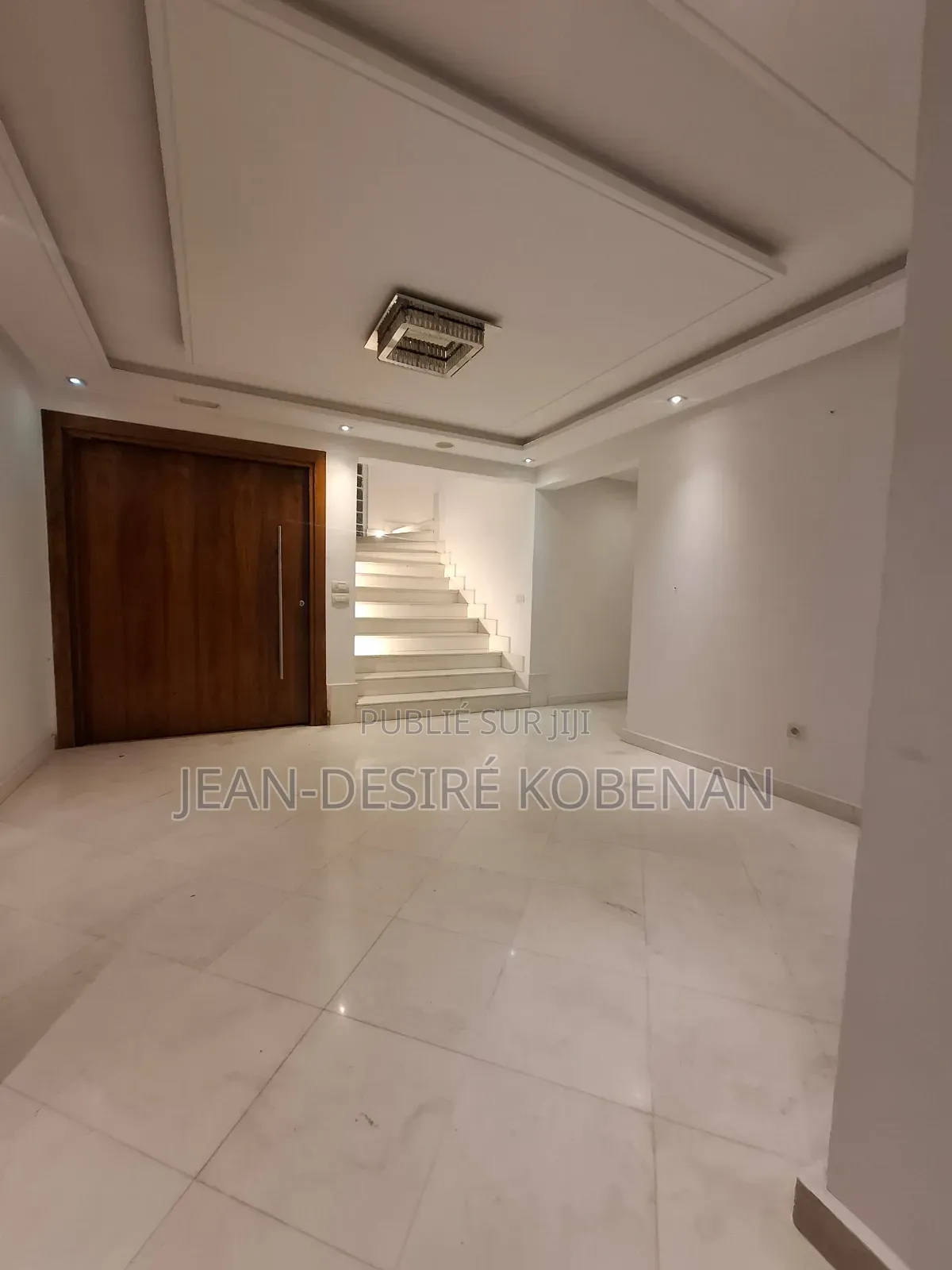 6chbre Duplex dans Alya Immo, Cocody à Louer