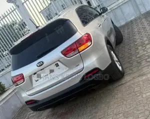 Kia Sorento 2017 Gris