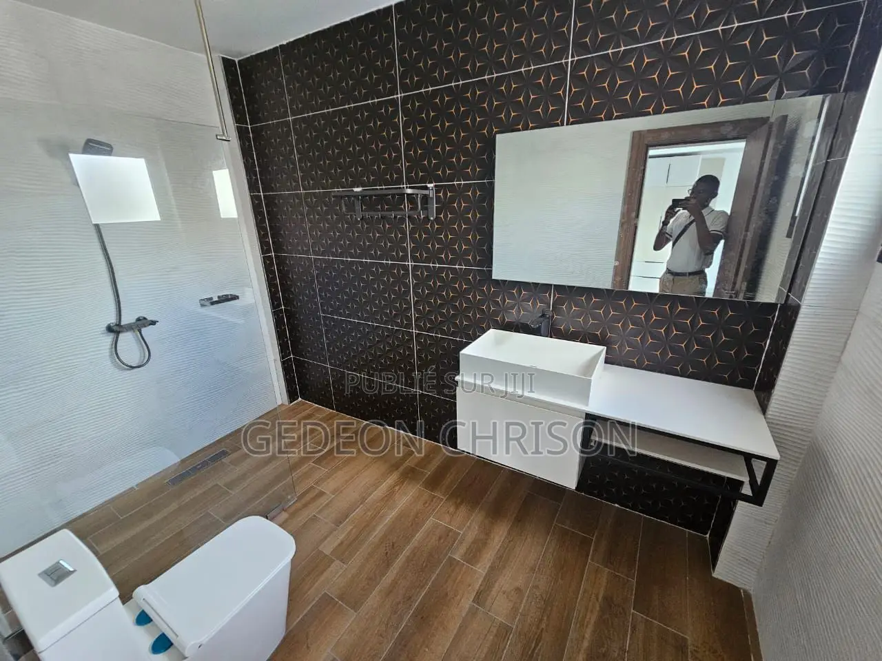 5chbre Villa dans Cocody à Louer