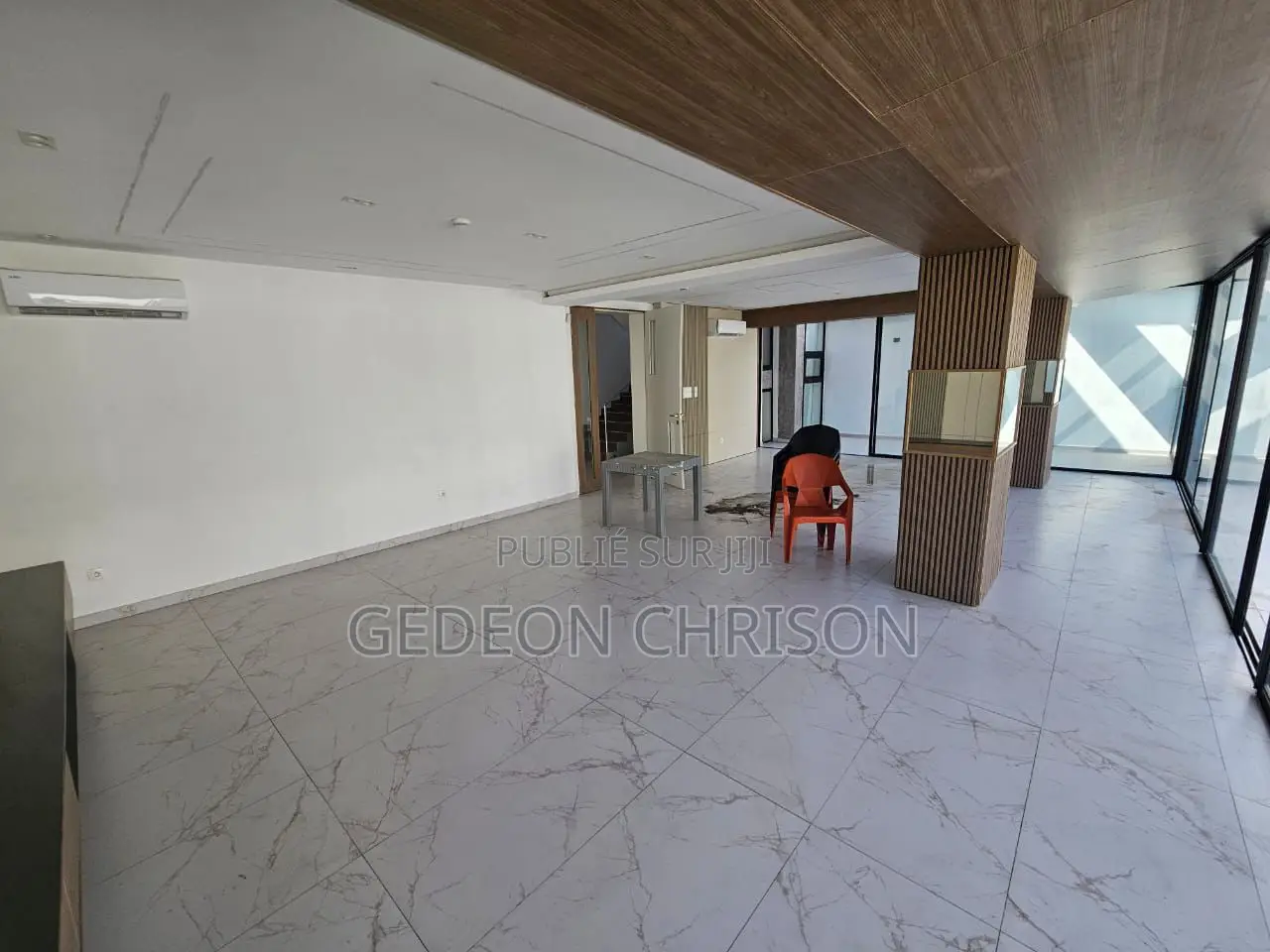 5chbre Villa dans Cocody à Louer