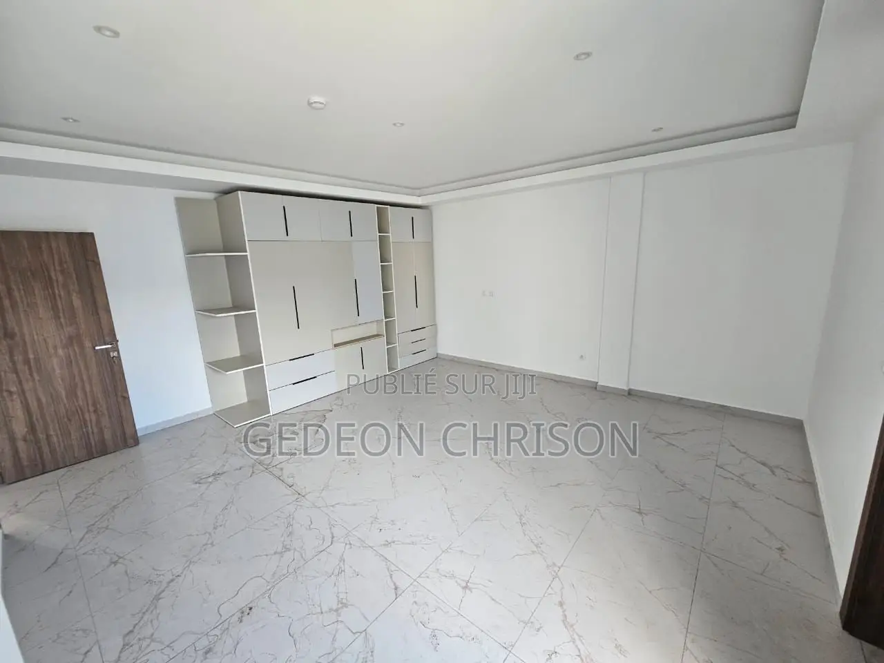 5chbre Villa dans Cocody à Louer
