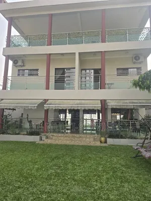 Meublé 12chbre Duplex dans Zié Multi-Service, Cocody à Vendre