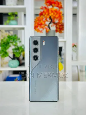Nouveau Tecno Camon 40 256 GB Noir