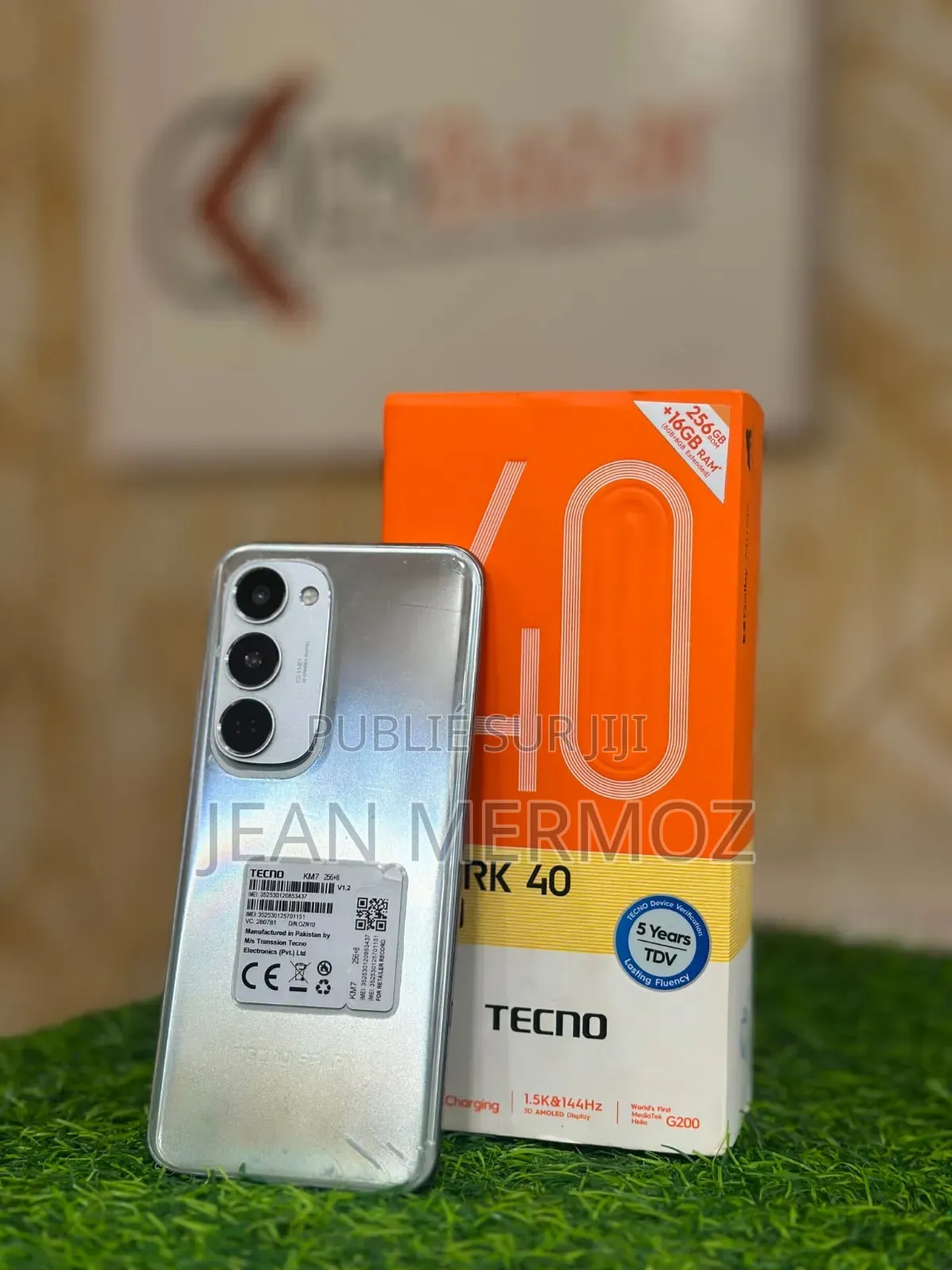 Nouveau Tecno Spark 40 Pro+ 256 GB Gris
