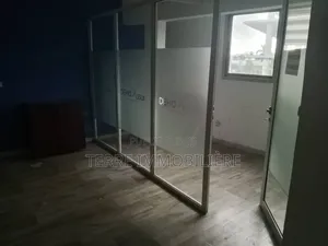 Espace Commercial À Louer