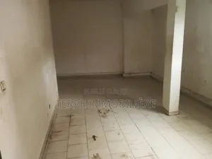 Espace Commercial À Louer